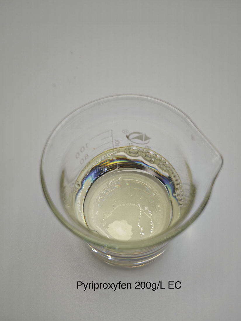 Pyriproxyfen 200g/L EC